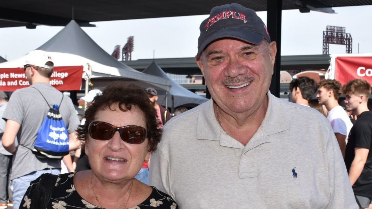 Joe, EDU ’70, MEd ’73 and Fran Darpino, EDU ’70